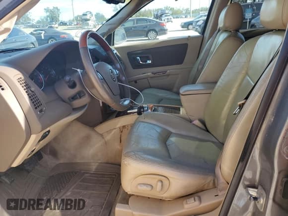 ✅ 2006 Cadillac SRX • VIN: 1GYEE63A560186409 • Lot: 81557035. Listed on Copart with 204,017 mi. Free auction sales archive from the USA and detailed vehicle history report at DreamBid. Image 7.