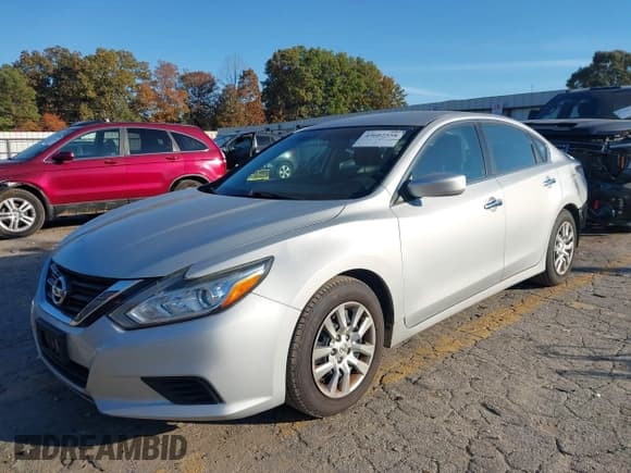 ✅ 2017 Nissan Altima S • VIN: 1N4AL3AP3HN342667 • Лот: 43602558. Опубликован ранее на IAAI с пробегом 145 994 миль. Бесплатный доступ к архиву аукционных продаж из США и подробный отчёт об истории автомобиля на DreamBid. Изображение 2.