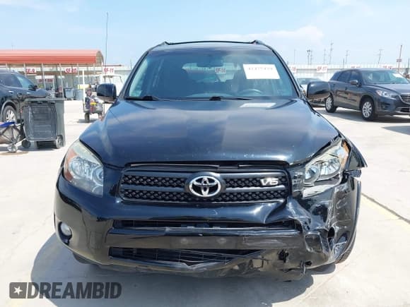 ✅ 2008 Toyota RAV4 Sport • VIN: JTMBK32V785064290 • Lot: 42475429. Listed on IAAI with 138,322 mi. Free auction sales archive from the USA and detailed vehicle history report at DreamBid. Image 12.