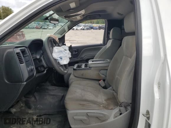 ✅ 2017 Chevrolet Silverado 1500 Work Truck • VIN: 1GCNCNEH0HZ302727 • Lot: 82095345. Wystawiony na Copart z przebiegiem 213 384 mil. Bezpłatny archiwum sprzedaży aukcyjnych z USA i szczegółowy raport historii pojazdu na DreamBid. Zdjęcie 7.