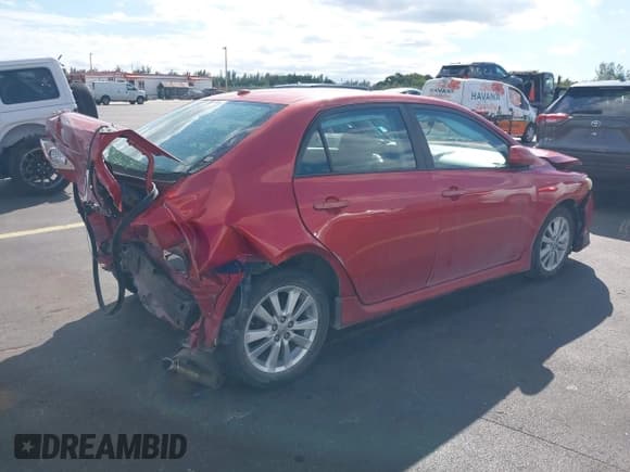 ✅ 2010 Toyota Corolla S • VIN: 2T1BU4EE3AC500072 • Lot: 43452740. Listed on IAAI with 137,788 mi. Free auction sales archive from the USA and detailed vehicle history report at DreamBid. Image 4.