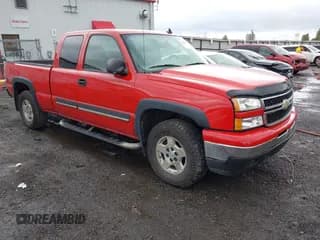 ✅ 2006 Chevrolet Silverado 1500 LT1 • VIN: 1GCEK19Z96Z143783 • Lot: 43550595. Listed on IAAI with 173,493 mi. Free auction sales archive from the USA and detailed vehicle history report at DreamBid. Image 1.