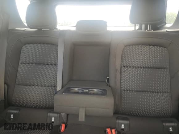 ✅ 2025 Chevrolet Equinox AWD LT • VIN: 3GNAXPEG6SL322217 • Lot: 62677815. Wystawiony na Copart z przebiegiem 5 215 mil. Bezpłatny archiwum sprzedaży aukcyjnych z USA i szczegółowy raport historii pojazdu na DreamBid. Zdjęcie 10.