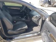 ✅ 2013 Mercedes-Benz E 350 • VIN: WDDKJ5KB3DF193559 • Lot: 42543319. Listed on IAAI with 113,184 mi. Free auction sales archive from the USA and detailed vehicle history report at DreamBid. Image 5.