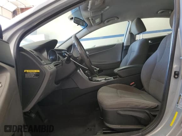 ✅ 2011 Hyundai Sonata GLS • VIN: 5NPEB4AC5BH300834 • Lot: 87002225. Listed on Copart with 156,717 mi. Free auction sales archive from the USA and detailed vehicle history report at DreamBid. Image 7.