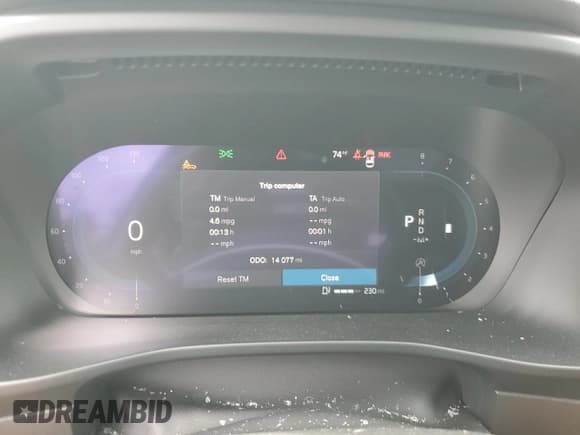 ✅ 2024 Volvo XC40 Plus Dark Theme • VIN: YV4L12UL9R2260485 • Lot: 80066405. Listed on Copart with 14,077 mi. Free auction sales archive from the USA and detailed vehicle history report at DreamBid. Image 9.