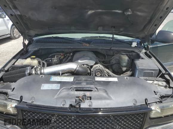 2001 Chevrolet Suburban LS z VIN 3GNEC16TX1G199311, wystawiony jako Copart lot #59264024 z przebiegiem 277 997 mil mil oraz Czysty tytuł • Clean title. Historia ofert i sprzedaży dostępna na DreamBid. Obrazek 12.