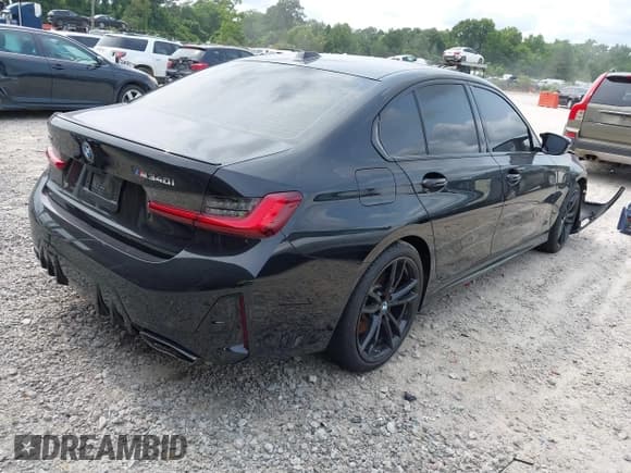 ✅ 2024 BMW 3 Series M340i xDrive • VIN: 3MW49FF00R8E21881 • Lot: 42408577. Wystawiony na IAAI z przebiegiem 17 853 mil. Bezpłatny archiwum sprzedaży aukcyjnych z USA i szczegółowy raport historii pojazdu na DreamBid. Zdjęcie 4.