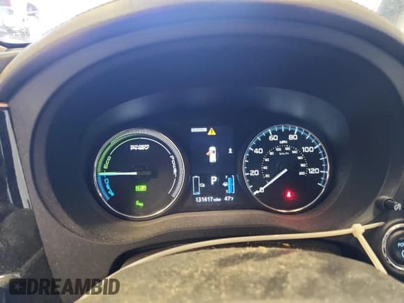 ✅ 2018 Mitsubishi Outlander SEL • VIN: JA4J24A5XJZ030551 • Lot: 92032285. Listed on Copart with 131,417 mi. Free auction sales archive from the USA and detailed vehicle history report at DreamBid. Image 9.