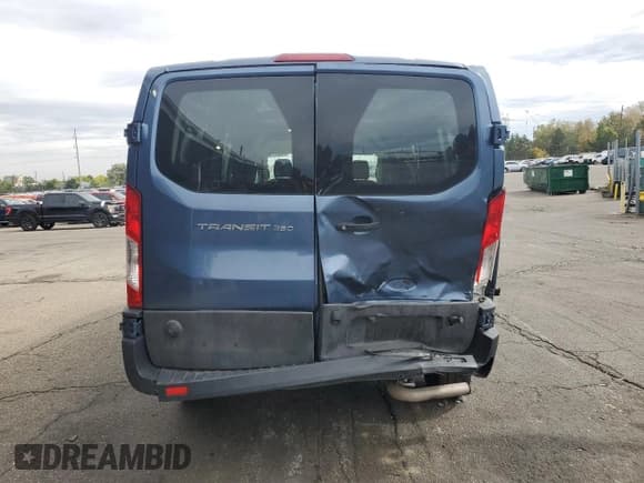 ✅ 2024 Ford Transit • VIN: 1FTLW1Y80RKA08001 • Lot: 84964125. Wystawiony na Copart z przebiegiem 42 195 mil. Bezpłatny archiwum sprzedaży aukcyjnych z USA i szczegółowy raport historii pojazdu na DreamBid. Zdjęcie 6.