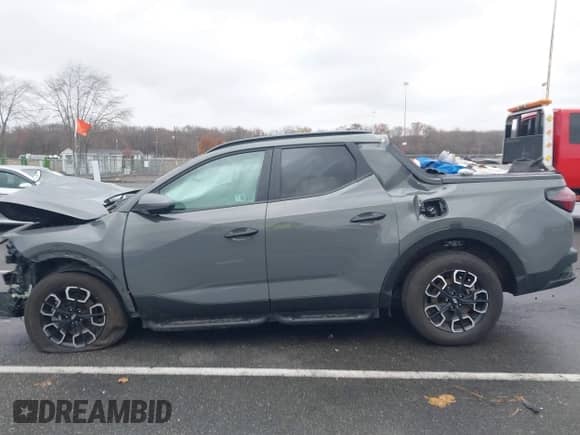 2024 Hyundai Santa Cruz SEL с VIN 5NTJCDAE6RH098241, выставлен на аукционе IAAI как лот 40939854 с пробегом 22 194 миль миль и . История ставок и продаж доступна на DreamBid. Изображение 14.