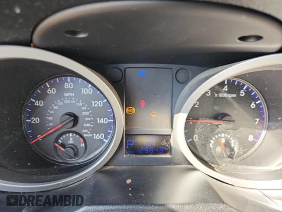 ✅ 2010 Hyundai Genesis Coupe • VIN: KMHHT6KD9AU009993 • Lot: 84393205. Wystawiony na Copart z przebiegiem 129 848 mil. Bezpłatny archiwum sprzedaży aukcyjnych z USA i szczegółowy raport historii pojazdu na DreamBid. Zdjęcie 9.