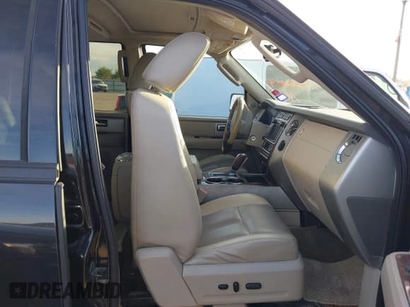 ✅ 2010 Ford Expedition Max Limited • VIN: 1FMJK1K55AEB57648 • Лот: 43800804. Опубликован ранее на IAAI с пробегом 180 631 миль. Бесплатный доступ к архиву аукционных продаж из США и подробный отчёт об истории автомобиля на DreamBid. Изображение 5.