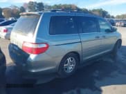 ✅ 2005 Honda Odyssey EX • VIN: 5FNRL38495B099823 • Lot: 43684097. Listed on IAAI with 275,157 mi. Free auction sales archive from the USA and detailed vehicle history report at DreamBid. Image 4.