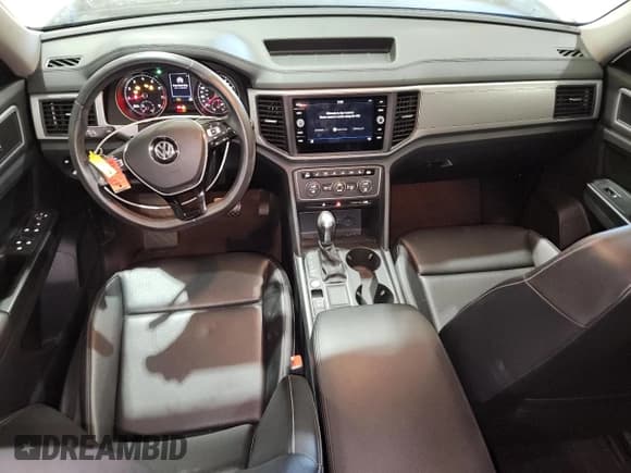 ✅ 2019 Volkswagen Atlas SE • VIN: 1V2DR2CA1KC594914 • Lot: 91724675. Listed on Copart with 49,526 mi. Free auction sales archive from the USA and detailed vehicle history report at DreamBid. Image 8.