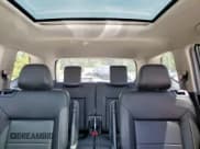 ✅ 2022 Volkswagen Atlas SE • VIN: 1V2JR2CA8NC544826 • Lot: 65275145. Wystawiony na Copart z przebiegiem 44 333 mil. Bezpłatny archiwum sprzedaży aukcyjnych z USA i szczegółowy raport historii pojazdu na DreamBid. Zdjęcie 10.