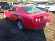 ✅ 2010 Ford Mustang V6 • VIN: 1ZVBP8AN0A5137504 • Lot: 41364838. Wystawiony na IAAI z przebiegiem 169 974 mil. Bezpłatny archiwum sprzedaży aukcyjnych z USA i szczegółowy raport historii pojazdu na DreamBid. Zdjęcie 3.