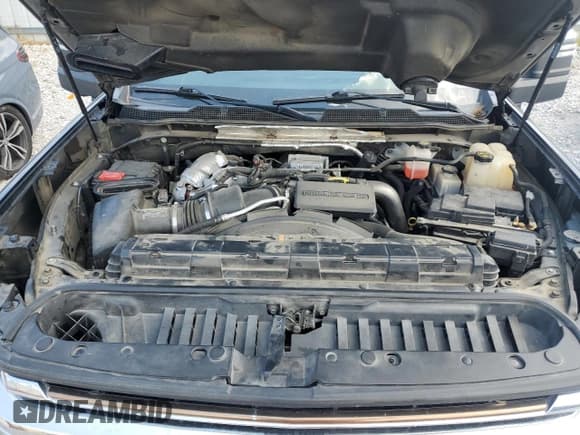 ✅ 2020 Chevrolet Silverado 2500HD High Country • VIN: 1GC4YREY2LF311637 • Lot: 68653285. Wystawiony na Copart z przebiegiem 63 421 mil. Bezpłatny archiwum sprzedaży aukcyjnych z USA i szczegółowy raport historii pojazdu na DreamBid. Zdjęcie 11.