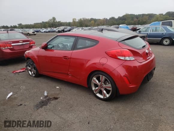 ✅ 2016 Hyundai Veloster • VIN: KMHTC6AD4GU266550 • Lot: 72531934. Wystawiony na Copart z przebiegiem 39 891 mil. Bezpłatny archiwum sprzedaży aukcyjnych z USA i szczegółowy raport historii pojazdu na DreamBid. Zdjęcie 2.