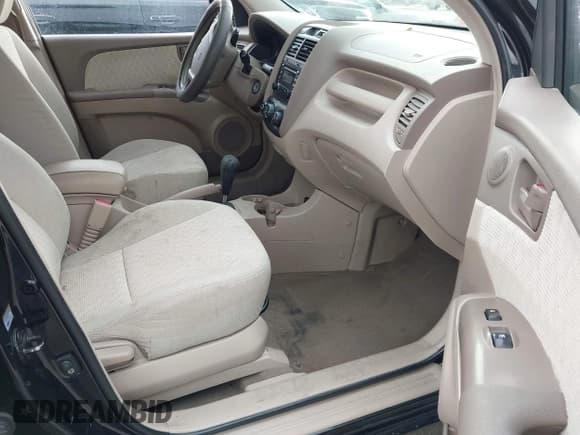 ✅ 2006 Kia Sportage LX • VIN: KNDJF724X67294549 • Lot: 41654020. Listed on IAAI with 158,691 mi. Free auction sales archive from the USA and detailed vehicle history report at DreamBid. Image 5.