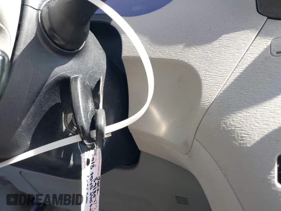 ✅ 2013 Toyota Sienna XLE AAS • VIN: 5TDYK3DC4DS335199 • Lot: 42464627. Listed on IAAI with 163,269 mi. Free auction sales archive from the USA and detailed vehicle history report at DreamBid. Image 11.