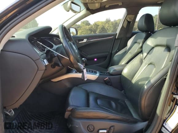 ✅ 2014 Audi A4 Premium Plus • VIN: WAUHFAFL2EN006821 • Лот: 83904395. Опубликован ранее на Copart с пробегом 129 147 миль. Бесплатный доступ к архиву аукционных продаж из США и подробный отчёт об истории автомобиля на DreamBid. Изображение 7.