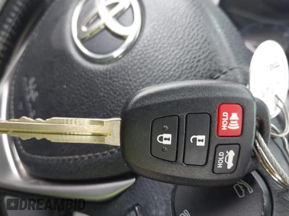 ✅ 2014 Toyota Corolla L • VIN: 5YFBURHE8EP062230 • Lot: 42892843. Wystawiony na IAAI z przebiegiem 167 396 mil. Bezpłatny archiwum sprzedaży aukcyjnych z USA i szczegółowy raport historii pojazdu na DreamBid. Zdjęcie 11.