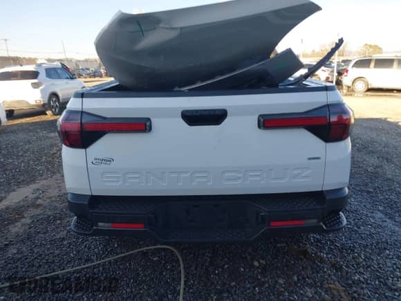 2024 Hyundai Santa Cruz SEL с VIN 5NTJCDAE4RH094978, выставлен на аукционе IAAI как лот 41488698 с пробегом 5 889 миль миль и . История ставок и продаж доступна на DreamBid. Изображение 17.