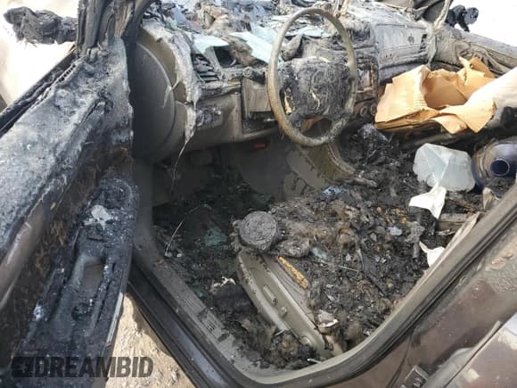 ✅ 2015 Chevrolet Traverse LS • VIN: 1GNKVFKD4FJ136509 • Lot: 59801074. Wystawiony na Copart z przebiegiem Nie podano. Bezpłatny archiwum sprzedaży aukcyjnych z USA i szczegółowy raport historii pojazdu na DreamBid. Zdjęcie 8.