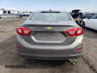 ✅ 2017 Chevrolet Cruze LT • VIN: 1G1BE5SM7H7208198 • Lot: 49836943. Listed on Copart with 27,662 mi. Free auction sales archive from the USA and detailed vehicle history report at DreamBid. Image 6.