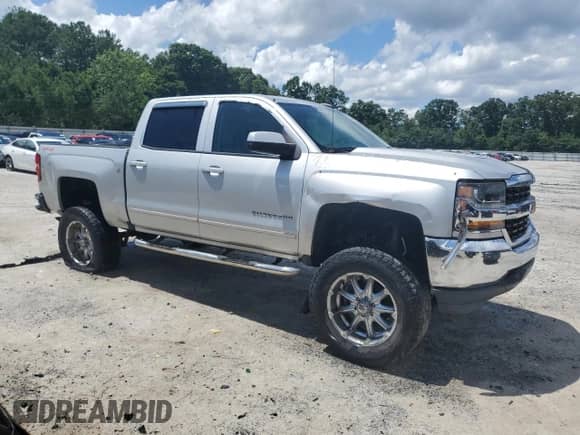 2016 Chevrolet Silverado 1500 LT z VIN 3GCUKREC1GG191310, wystawiony jako Copart lot #60115575 z przebiegiem Nie podano mil oraz Czysty tytuł • Clean title. Historia ofert i sprzedaży dostępna na DreamBid. Obrazek 4.