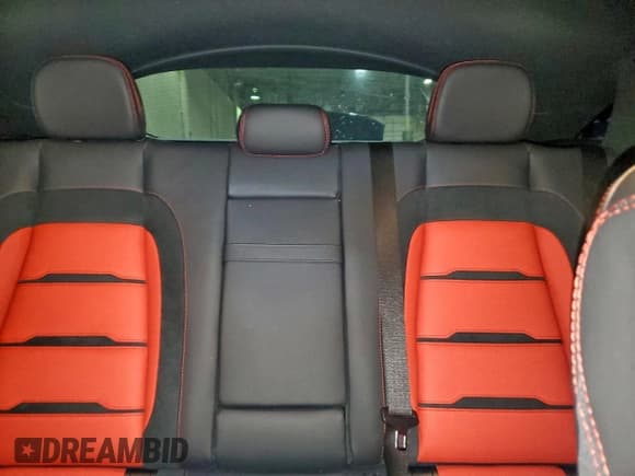 ✅ 2024 Mercedes-Benz GLE 53 AMG • VIN: 4JGFD6BB0RB203418 • Lot: 94707375. Wystawiony na Copart z przebiegiem 15 726 mil. Bezpłatny archiwum sprzedaży aukcyjnych z USA i szczegółowy raport historii pojazdu na DreamBid. Zdjęcie 10.