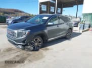 ✅ 2019 GMC Terrain Denali • VIN: 3GKALXEX3KL245766 • Lot: 43607822. Wystawiony na IAAI z przebiegiem 135 073 mil. Bezpłatny archiwum sprzedaży aukcyjnych z USA i szczegółowy raport historii pojazdu na DreamBid. Zdjęcie 2.