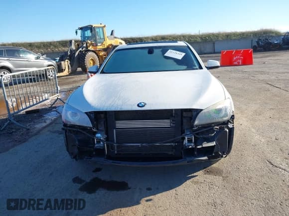 ✅ 2012 BMW 7 Series 750Li • VIN: WBAKB8C58CC964225 • Лот: 41228368. Опубликован ранее на IAAI с пробегом 94 583 миль. Бесплатный доступ к архиву аукционных продаж из США и подробный отчёт об истории автомобиля на DreamBid. Изображение 13.