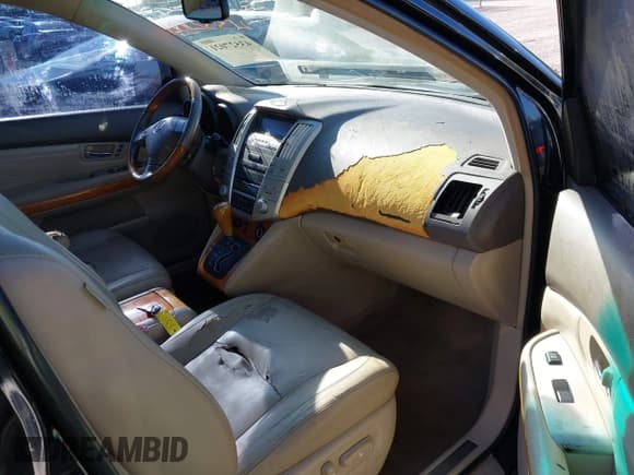 ✅ 2008 Lexus RX 350 • VIN: 2T2HK31U28C048855 • Lot: 43527021. Listed on IAAI with 229,266 mi. Free auction sales archive from the USA and detailed vehicle history report at DreamBid. Image 5.