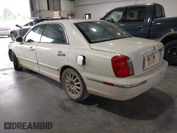 ✅ 2004 Hyundai XG • VIN: KMHFU45E24A317090 • Лот: 43143511. Опубликован ранее на IAAI с пробегом 191 802 миль. Бесплатный доступ к архиву аукционных продаж из США и подробный отчёт об истории автомобиля на DreamBid. Изображение 3.