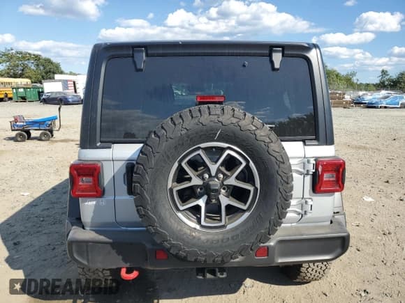 ✅ 2024 Jeep Wrangler Rubicon • VIN: 1C4PJXFG6RW336030 • Лот: 70732355. Опубликован ранее на Copart с пробегом 14 582 миль. Бесплатный доступ к архиву аукционных продаж из США и подробный отчёт об истории автомобиля на DreamBid. Изображение 6.