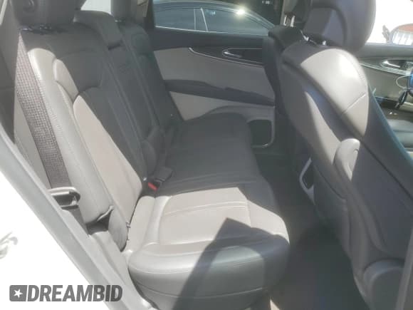 ✅ 2019 Lincoln Nautilus Reserve • VIN: 2LMPJ6LP8KBL14746 • Lot: 60175275. Wystawiony na Copart z przebiegiem 96 405 mil. Bezpłatny archiwum sprzedaży aukcyjnych z USA i szczegółowy raport historii pojazdu na DreamBid. Zdjęcie 10.