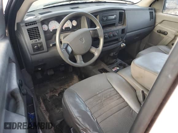 2008 Dodge 1500 ST z VIN 1D7HA16K88J227687, wystawiony jako Copart lot #76589134 z przebiegiem 177 112 mil mil oraz Szkoda całkowita • Salvage title. Historia ofert i sprzedaży dostępna na DreamBid. Obrazek 8.