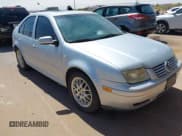 ✅ 2003 Volkswagen Jetta Wolfsburg Edition • VIN: 3VWPE69M33M177195 • Лот: 42272591. Опубликован ранее на IAAI с пробегом 198 754 миль. Бесплатный доступ к архиву аукционных продаж из США и подробный отчёт об истории автомобиля на DreamBid. Изображение 1.