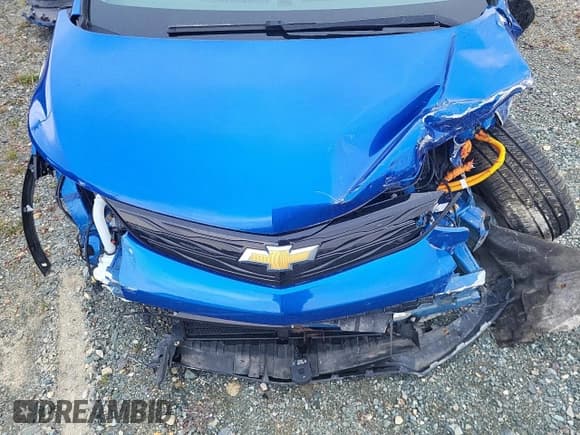 ✅ 2020 Chevrolet Bolt EV LT • VIN: 1G1FY6S09L4124776 • Lot: 85475535. Wystawiony na Copart z przebiegiem Nie podano. Bezpłatny archiwum sprzedaży aukcyjnych z USA i szczegółowy raport historii pojazdu na DreamBid. Zdjęcie 11.