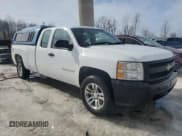 ✅ 2007 Chevrolet Silverado 1500 Work Truck • VIN: 1GCEC19J27E539831 • Lot: 45889075. Listed on Copart with 200,780 mi. Free auction sales archive from the USA and detailed vehicle history report at DreamBid. Image 4.