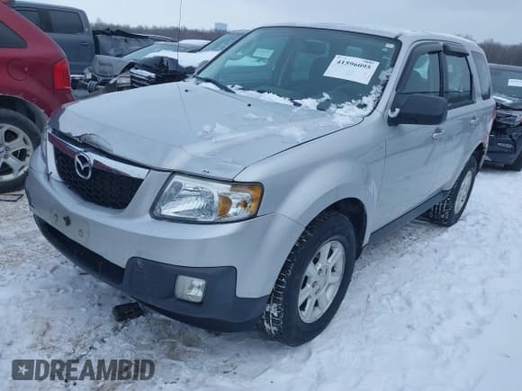 ✅ 2009 Mazda Tribute Touring • VIN: 4F2CZ92799KM01517 • Лот: 41596095. Опубликован ранее на IAAI с пробегом 179 991 миль. Бесплатный доступ к архиву аукционных продаж из США и подробный отчёт об истории автомобиля на DreamBid. Изображение 17.
