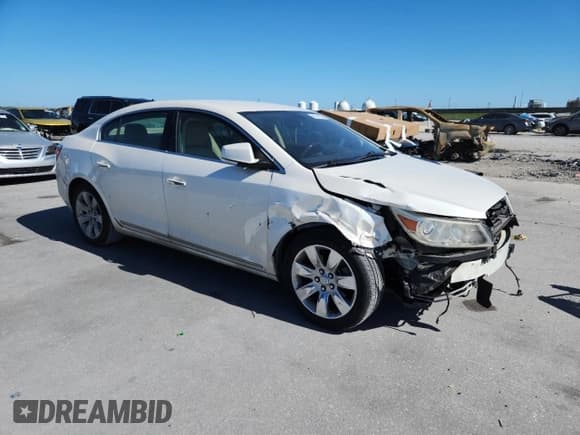 ✅ 2011 Buick LaCrosse CXS • VIN: 1G4GE5ED3BF260283 • Lot: 86781535. Listed on Copart with 109,173 mi. Free auction sales archive from the USA and detailed vehicle history report at DreamBid. Image 4.