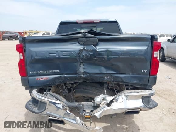 ✅ 2020 Chevrolet Silverado 1500 LT • VIN: 3GCUYDED6LG102349 • Lot: 42218090. Listed on IAAI with 143,033 mi. Free auction sales archive from the USA and detailed vehicle history report at DreamBid. Image 17.