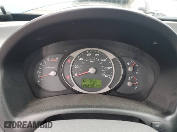 2005 Hyundai Tucson GLS z VIN KM8JN12D25U110054, wystawiony jako Copart lot #79204614 z przebiegiem 228 781 mil mil oraz Szkoda całkowita • Salvage title. Historia ofert i sprzedaży dostępna na DreamBid. Obrazek 9.