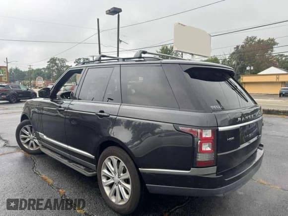 ✅ 2013 Land Rover Range Rover HSE • VIN: SALGS2DF2DA105134 • Lot: 84057755. Listed on Copart with 86,212 mi. Free auction sales archive from the USA and detailed vehicle history report at DreamBid. Image 3.
