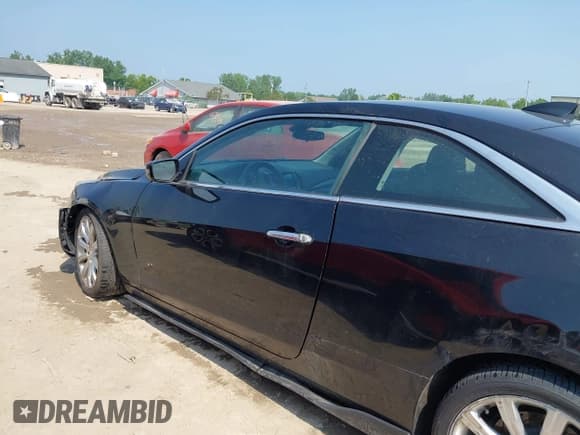 ✅ 2017 Cadillac ATS AWD • VIN: 1G6AG1RX4H0184654 • Lot: 42732017. Listed on IAAI with 110,648 mi. Free auction sales archive from the USA and detailed vehicle history report at DreamBid. Image 14.