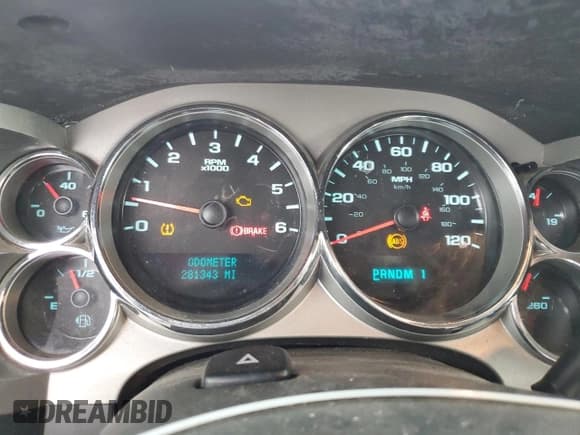 ✅ 2008 Chevrolet Silverado 2500HD Work Truck • VIN: 1GCHK29K98E154346 • Lot: 93400395. Wystawiony na Copart z przebiegiem 281 343 mil. Bezpłatny archiwum sprzedaży aukcyjnych z USA i szczegółowy raport historii pojazdu na DreamBid. Zdjęcie 9.