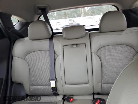 ✅ 2015 Hyundai Tucson SE • VIN: KM8JU3AG3FU107417 • Lot: 90243845. Listed on Copart with 84,646 mi. Free auction sales archive from the USA and detailed vehicle history report at DreamBid. Image 10.